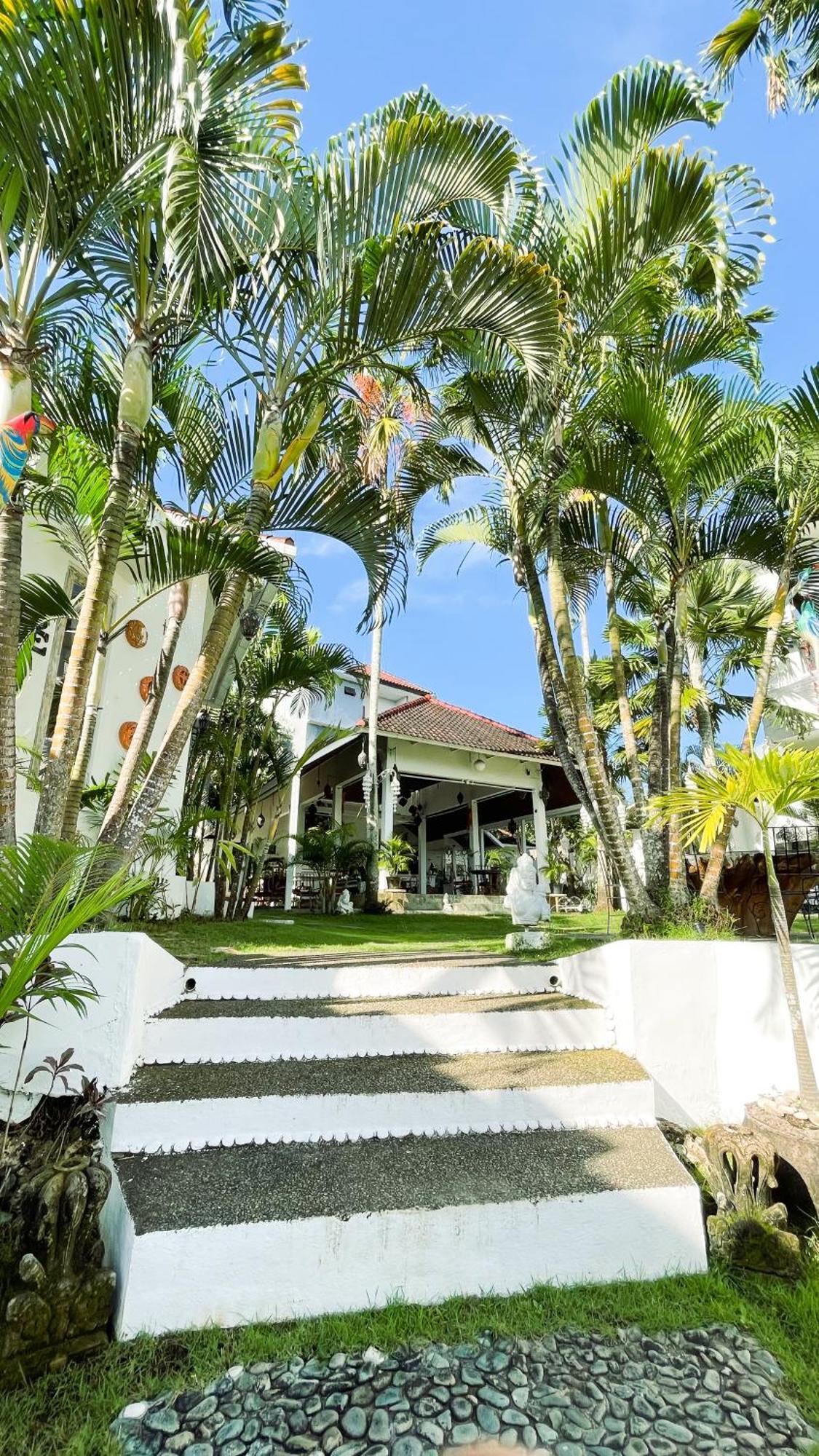 Surga Homestay Jimbaran Kültér fotó